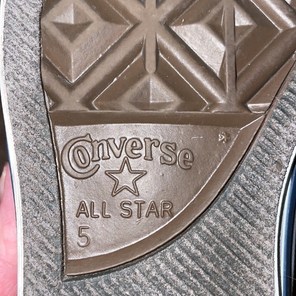 Converse Chuck Taylor All Stars size 5 - Picture 11 of 11